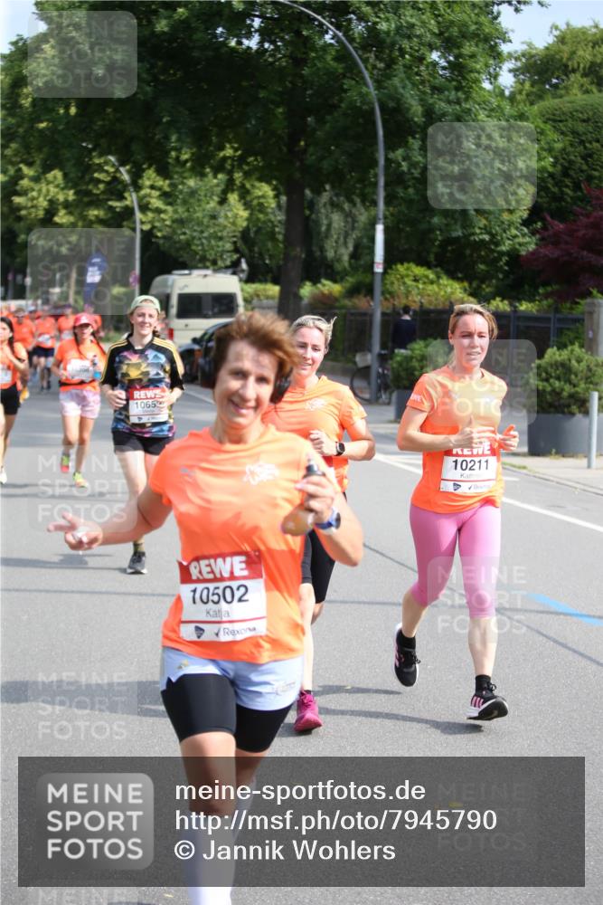 15.06.2025 - REWE Women's Run Jannik Wohlers http://msf.ph/oto/7945790 15.06.2025 09:44:37 Laufen 1065, 10502, 10211 meine-sportfotos.de