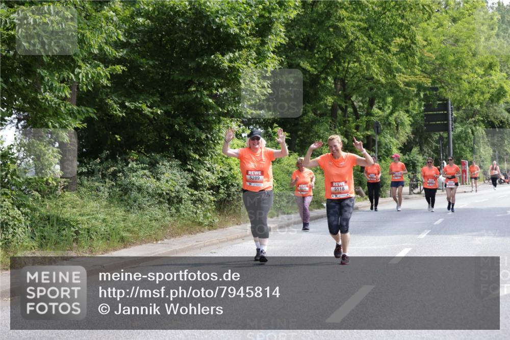 15.06.2025 - REWE Women's Run Jannik Wohlers http://msf.ph/oto/7945814 15.06.2025 10:18:57 Laufen 5289, 5533, 5118 meine-sportfotos.de