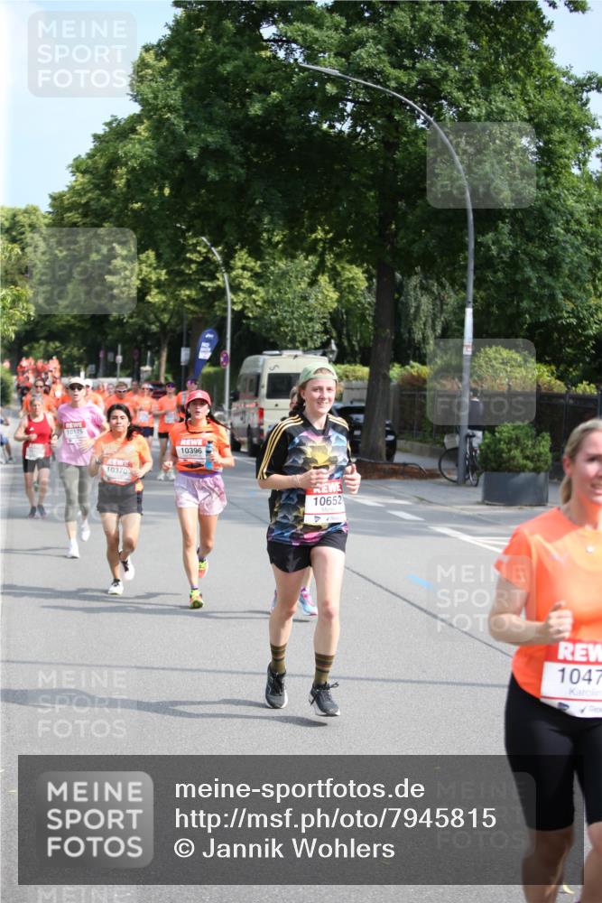 15.06.2025 - REWE Women's Run Jannik Wohlers http://msf.ph/oto/7945815 15.06.2025 09:44:38 Laufen 10175, 10370, 10396, 10652, 1047 meine-sportfotos.de