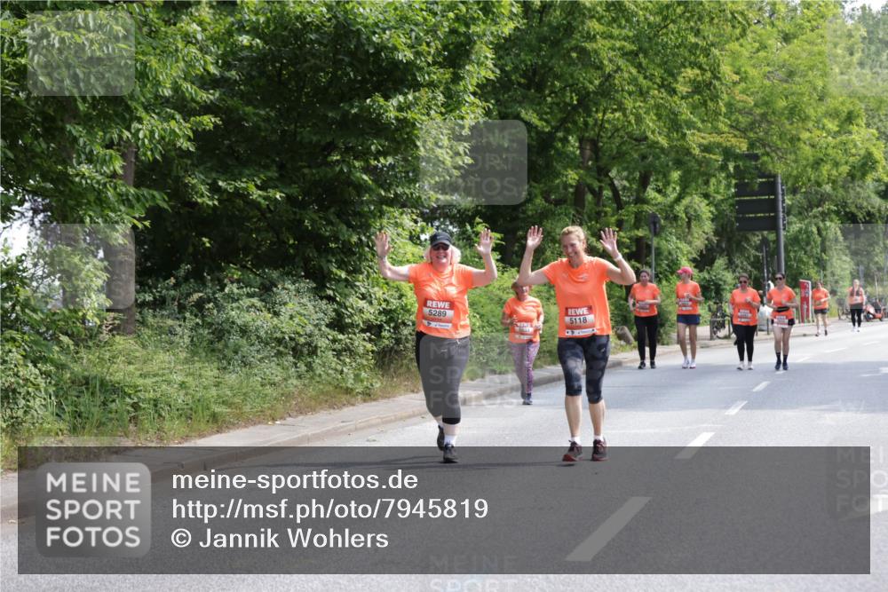 15.06.2025 - REWE Women's Run Jannik Wohlers http://msf.ph/oto/7945819 15.06.2025 10:18:57 Laufen 5289, 5118, 5533 meine-sportfotos.de