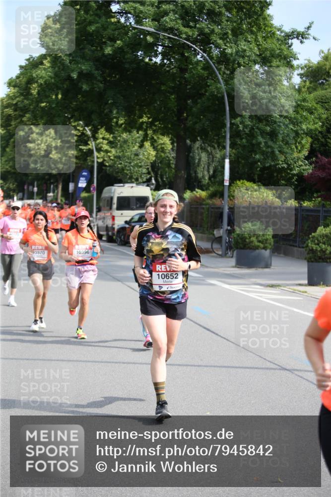 15.06.2025 - REWE Women's Run Jannik Wohlers http://msf.ph/oto/7945842 15.06.2025 09:44:39 Laufen 0175, 0370, 10396, 10652 meine-sportfotos.de