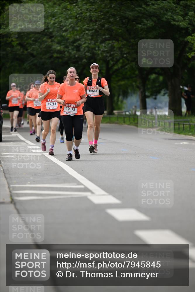 15.06.2025 - REWE Women's Run Dr. Thomas Lammeyer http://msf.ph/oto/7945845 15.06.2025 09:23:03 Laufen 106, 10765, 10378, 10554 meine-sportfotos.de