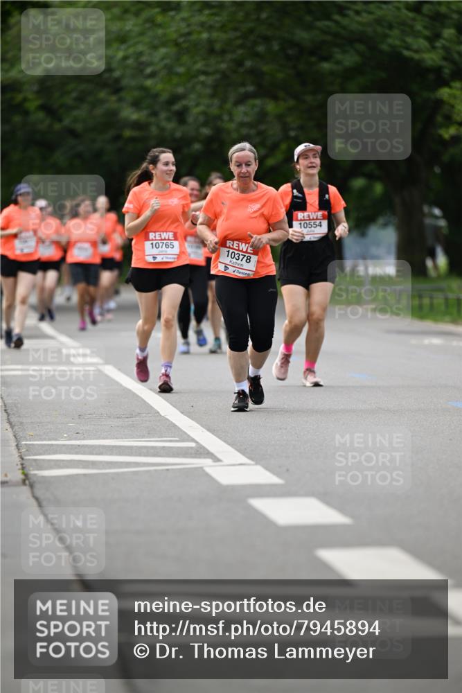 15.06.2025 - REWE Women's Run Dr. Thomas Lammeyer http://msf.ph/oto/7945894 15.06.2025 09:23:06 Laufen 10765, 10378, 10554 meine-sportfotos.de