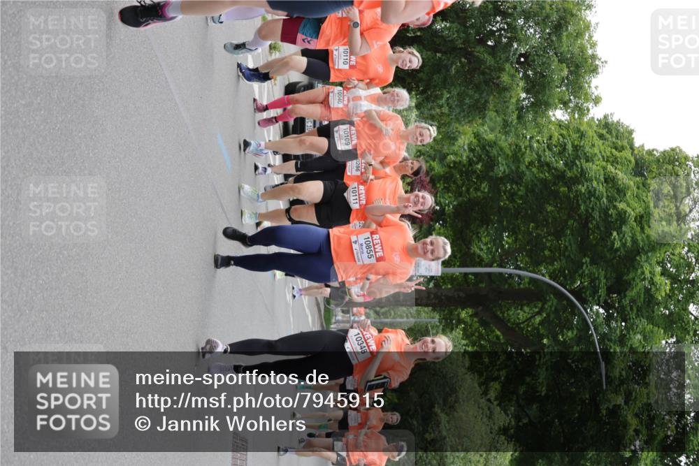 15.06.2025 - REWE Women's Run Jannik Wohlers http://msf.ph/oto/7945915 15.06.2025 08:29:51 Laufen 10110, 10040, 10, 10109, 0286, 10111, 10855, 10348 meine-sportfotos.de