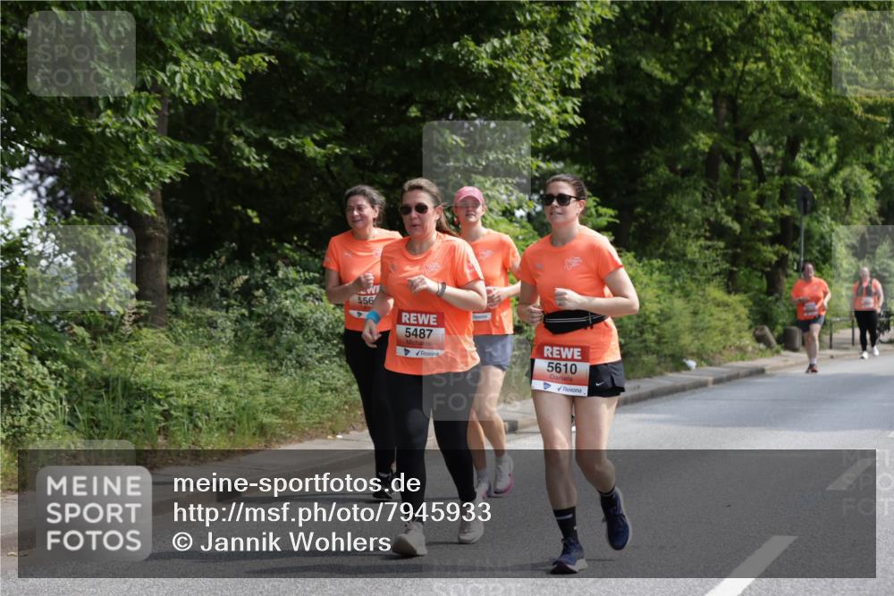 15.06.2025 - REWE Women's Run Jannik Wohlers http://msf.ph/oto/7945933 15.06.2025 10:19:10 Laufen 556, 5487, 5610 meine-sportfotos.de