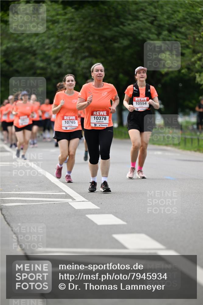 15.06.2025 - REWE Women's Run Dr. Thomas Lammeyer http://msf.ph/oto/7945934 15.06.2025 09:23:07 Laufen 10378, 10554, 10765 meine-sportfotos.de