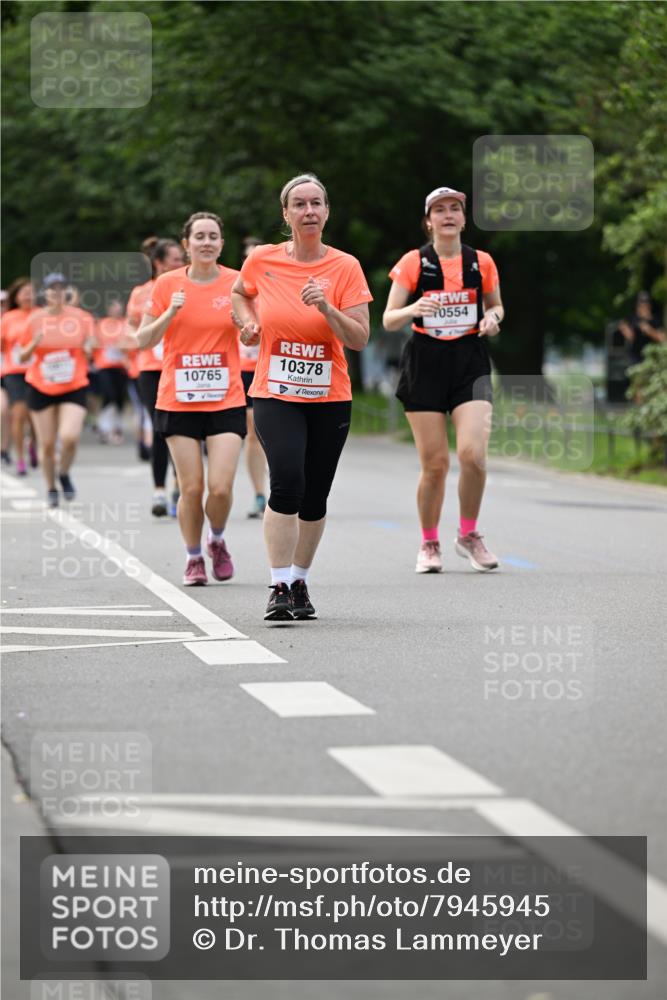 15.06.2025 - REWE Women's Run Dr. Thomas Lammeyer http://msf.ph/oto/7945945 15.06.2025 09:23:08 Laufen 0554, 10378, 10765 meine-sportfotos.de