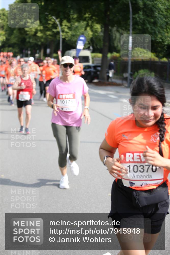 15.06.2025 - REWE Women's Run Jannik Wohlers http://msf.ph/oto/7945948 15.06.2025 09:44:42 Laufen 10175, 10370 meine-sportfotos.de