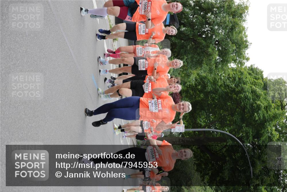 15.06.2025 - REWE Women's Run Jannik Wohlers http://msf.ph/oto/7945953 15.06.2025 08:29:51 Laufen 10064, 10855, 10111, 10428, 10110, 10109, 10040, 10348, 10085 meine-sportfotos.de