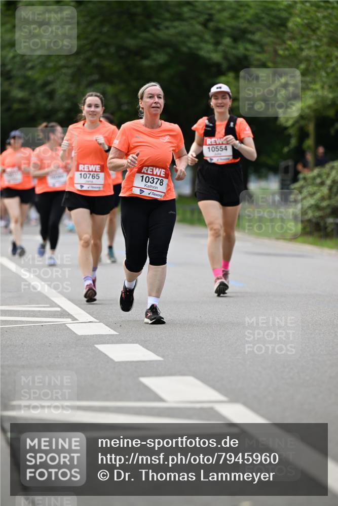 15.06.2025 - REWE Women's Run Dr. Thomas Lammeyer http://msf.ph/oto/7945960 15.06.2025 09:23:08 Laufen 10765, 10378, 10554 meine-sportfotos.de