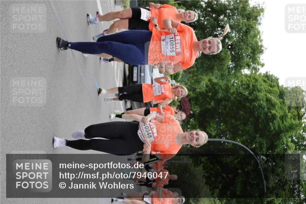 15.06.2025 - REWE Women's Run Jannik Wohlers http://msf.ph/oto/7946047 15.06.2025 08:29:52 Laufen 0109, 10855, 10224, 0348 meine-sportfotos.de