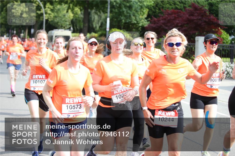 15.06.2025 - REWE Women's Run Jannik Wohlers http://msf.ph/oto/7946112 15.06.2025 09:44:47 Laufen 10107, 10573, 102, 10244, 108181 meine-sportfotos.de