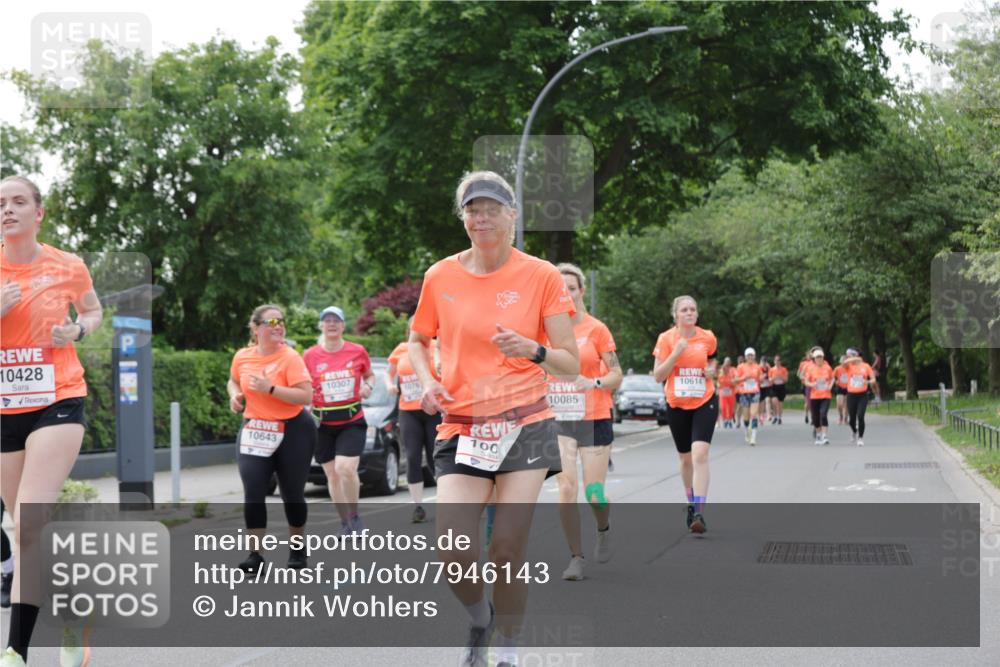15.06.2025 - REWE Women's Run Jannik Wohlers http://msf.ph/oto/7946143 15.06.2025 08:29:55 Laufen 10428, 10643, 10307, 1076, 10614, 10085 meine-sportfotos.de