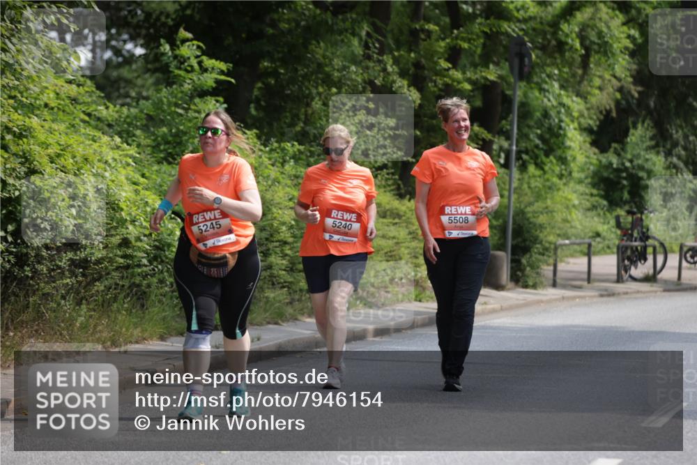 15.06.2025 - REWE Women's Run Jannik Wohlers http://msf.ph/oto/7946154 15.06.2025 10:19:57 Laufen 5245, 5508, 5240 meine-sportfotos.de