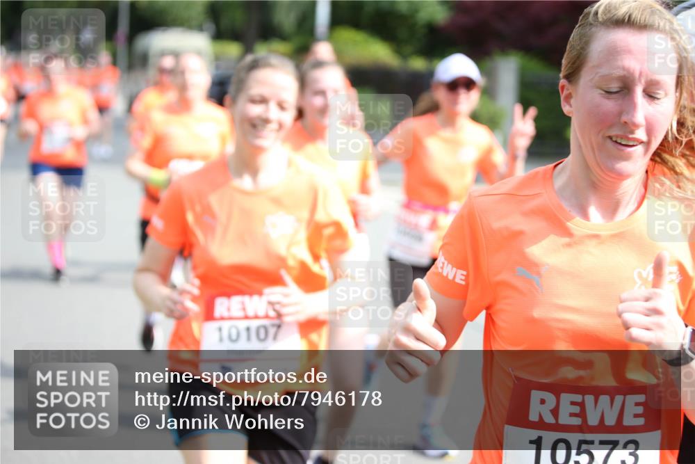 15.06.2025 - REWE Women's Run Jannik Wohlers http://msf.ph/oto/7946178 15.06.2025 09:44:48 Laufen 10107, 10573 meine-sportfotos.de