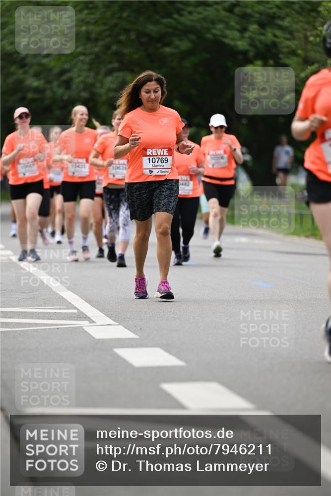 15.06.2025 - REWE Women's Run Dr. Thomas Lammeyer http://msf.ph/oto/7946211 15.06.2025 09:23:17 Laufen 10769 meine-sportfotos.de