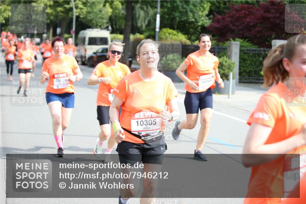 15.06.2025 - REWE Women's Run Jannik Wohlers http://msf.ph/oto/7946212 15.06.2025 09:44:49 Laufen 10010, 10305, 10269, 10 meine-sportfotos.de