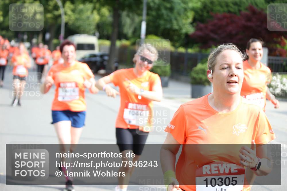 15.06.2025 - REWE Women's Run Jannik Wohlers http://msf.ph/oto/7946243 15.06.2025 09:44:50 Laufen 10440, 10305 meine-sportfotos.de