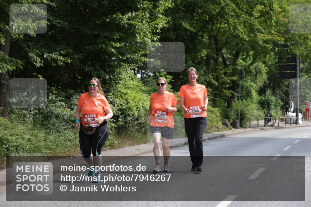 15.06.2025 - REWE Women's Run Jannik Wohlers http://msf.ph/oto/7946267 15.06.2025 10:20:01 Laufen 5245, 5240, 5508 meine-sportfotos.de