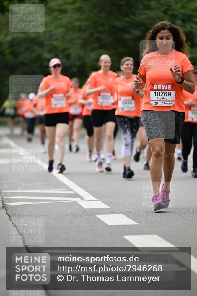 15.06.2025 - REWE Women's Run Dr. Thomas Lammeyer http://msf.ph/oto/7946268 15.06.2025 09:23:19 Laufen 10769 meine-sportfotos.de