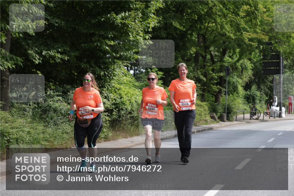 15.06.2025 - REWE Women's Run Jannik Wohlers http://msf.ph/oto/7946272 15.06.2025 10:20:01 Laufen 5243, 5240, 5508 meine-sportfotos.de
