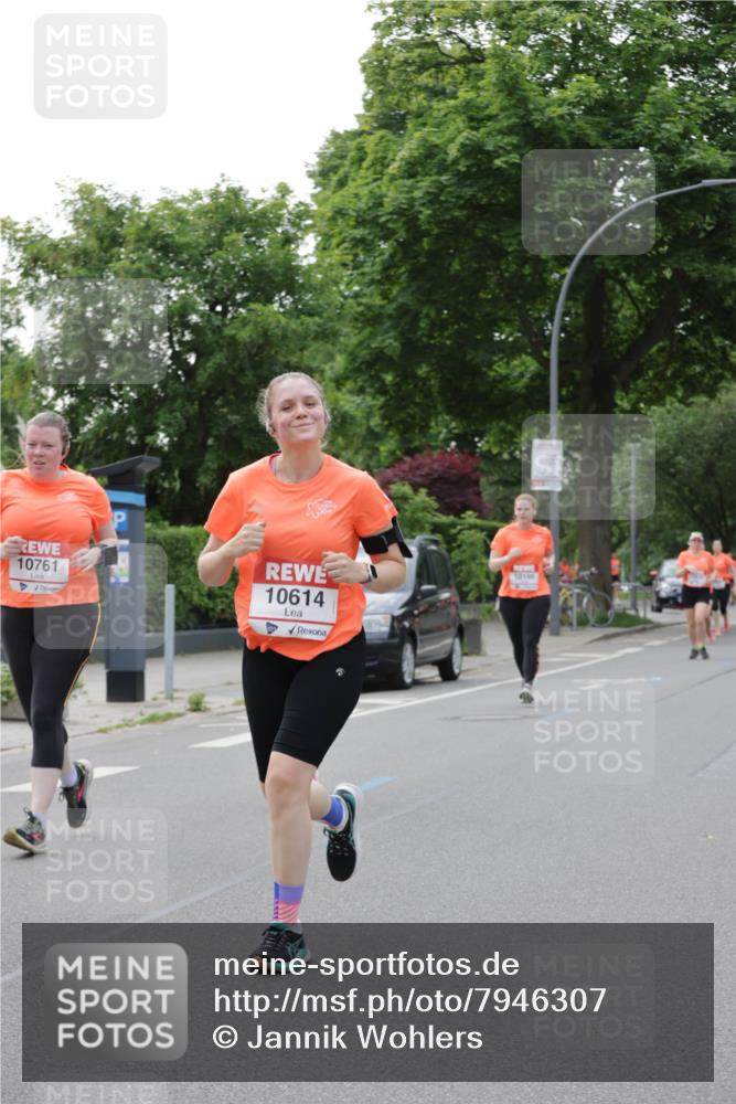 15.06.2025 - REWE Women's Run Jannik Wohlers http://msf.ph/oto/7946307 15.06.2025 08:29:59 Laufen 10761, 10614, 10166 meine-sportfotos.de