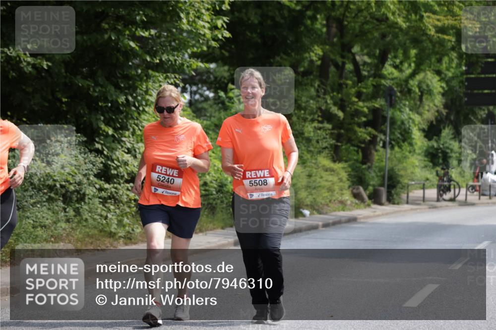 15.06.2025 - REWE Women's Run Jannik Wohlers http://msf.ph/oto/7946310 15.06.2025 10:20:02 Laufen 5240, 5508 meine-sportfotos.de