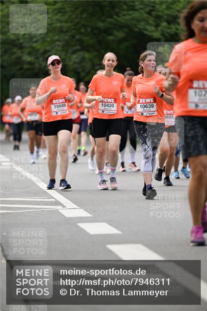 15.06.2025 - REWE Women's Run Dr. Thomas Lammeyer http://msf.ph/oto/7946311 15.06.2025 09:23:21 Laufen 10689, 10420, 10639, 0605, 107 meine-sportfotos.de