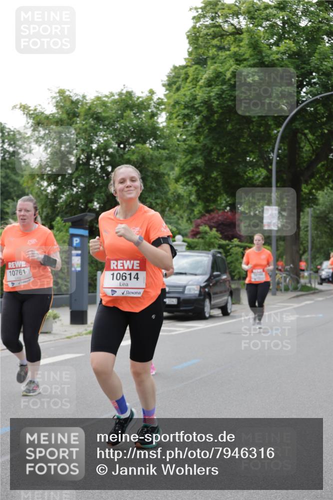 15.06.2025 - REWE Women's Run Jannik Wohlers http://msf.ph/oto/7946316 15.06.2025 08:29:59 Laufen 10761, 10614 meine-sportfotos.de