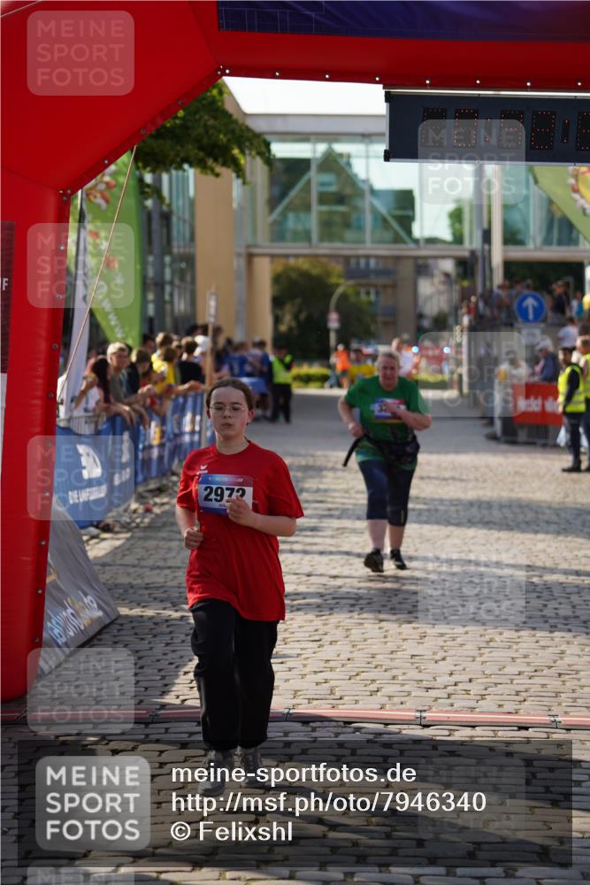 13.06.2025 - Holstenköstenlauf Felixshl http://msf.ph/oto/7946340 13.06.2025 18:12:39 Laufen 2972, 3858 meine-sportfotos.de