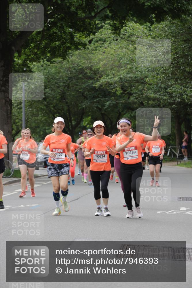 15.06.2025 - REWE Women's Run Jannik Wohlers http://msf.ph/oto/7946393 15.06.2025 08:30:02 Laufen 10329, 10634, 10489, 0427, 10671 meine-sportfotos.de