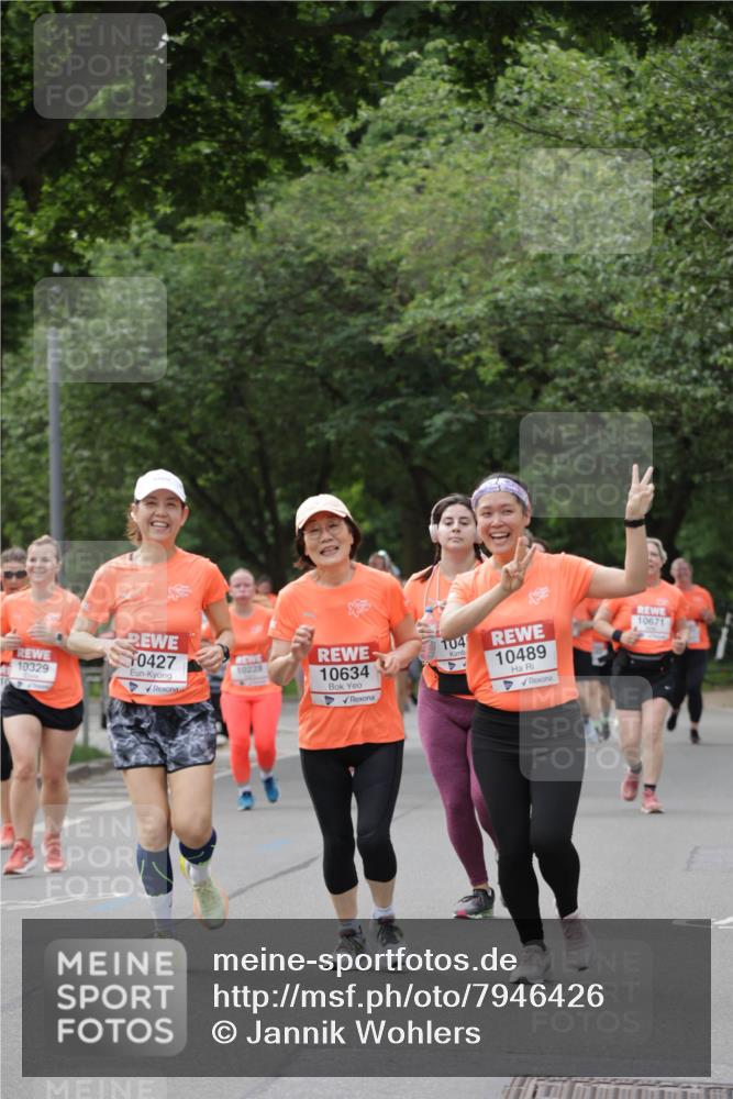 15.06.2025 - REWE Women's Run Jannik Wohlers http://msf.ph/oto/7946426 15.06.2025 08:30:02 Laufen 10489, 10671, 104, 10329, 0427, 10228, 10634 meine-sportfotos.de