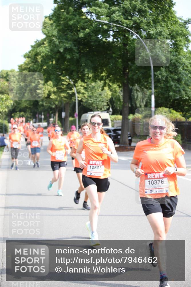 15.06.2025 - REWE Women's Run Jannik Wohlers http://msf.ph/oto/7946462 15.06.2025 09:45:02 Laufen 10505, 10376 meine-sportfotos.de