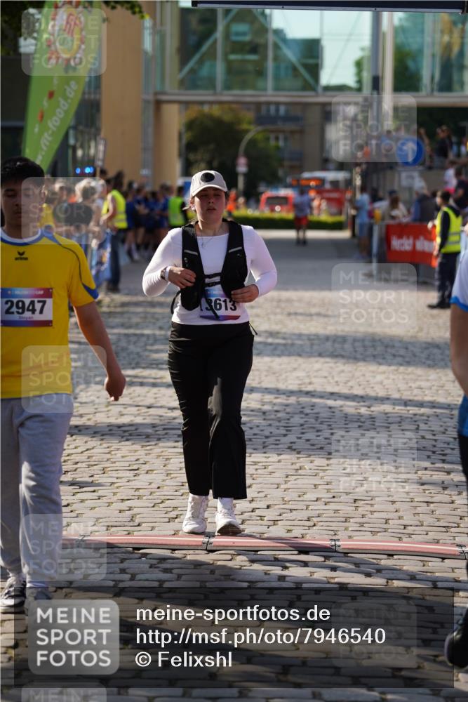 13.06.2025 - Holstenköstenlauf Felixshl http://msf.ph/oto/7946540 13.06.2025 18:12:51 Laufen 2947, 3103, 3613 meine-sportfotos.de