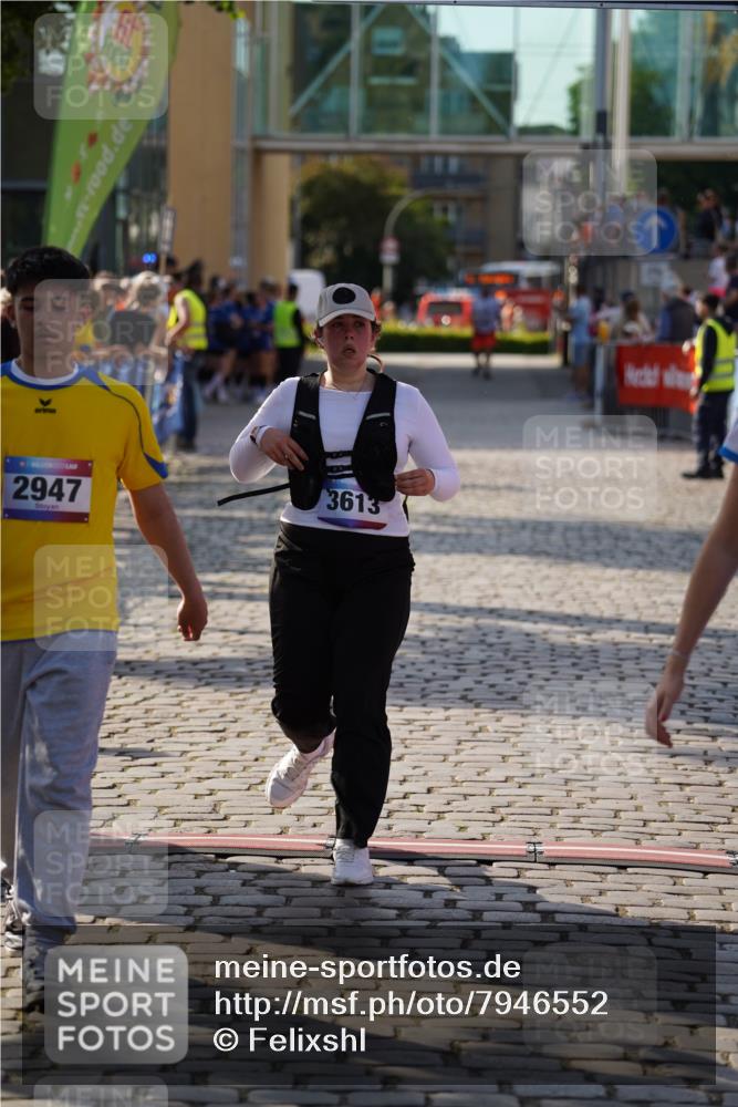 13.06.2025 - Holstenköstenlauf Felixshl http://msf.ph/oto/7946552 13.06.2025 18:12:51 Laufen 2947, 3103, 3613 meine-sportfotos.de