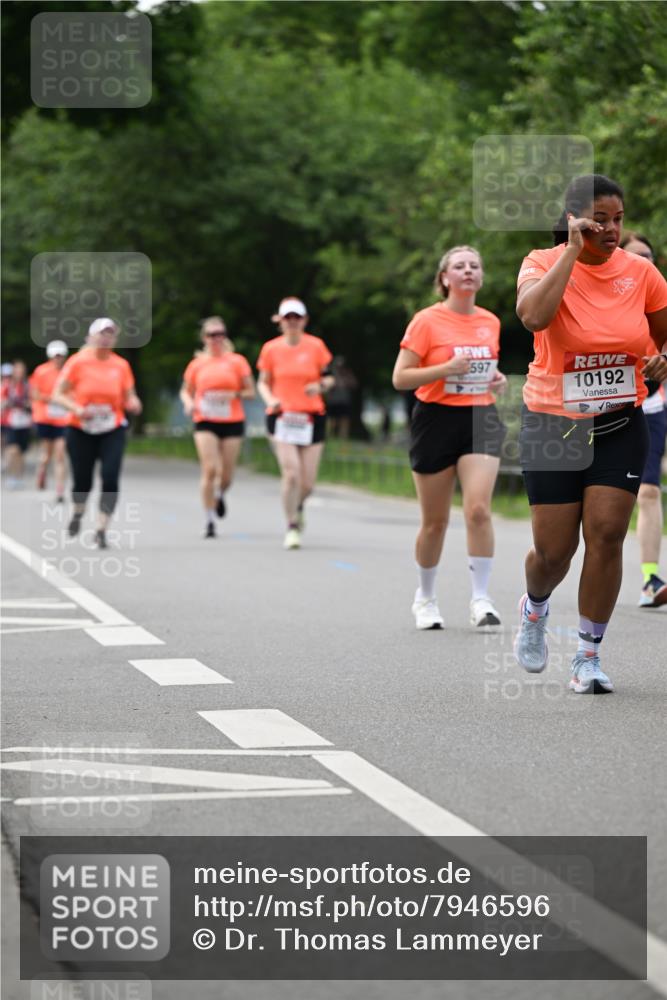 15.06.2025 - REWE Women's Run Dr. Thomas Lammeyer http://msf.ph/oto/7946596 15.06.2025 09:23:31 Laufen 597, 10192 meine-sportfotos.de