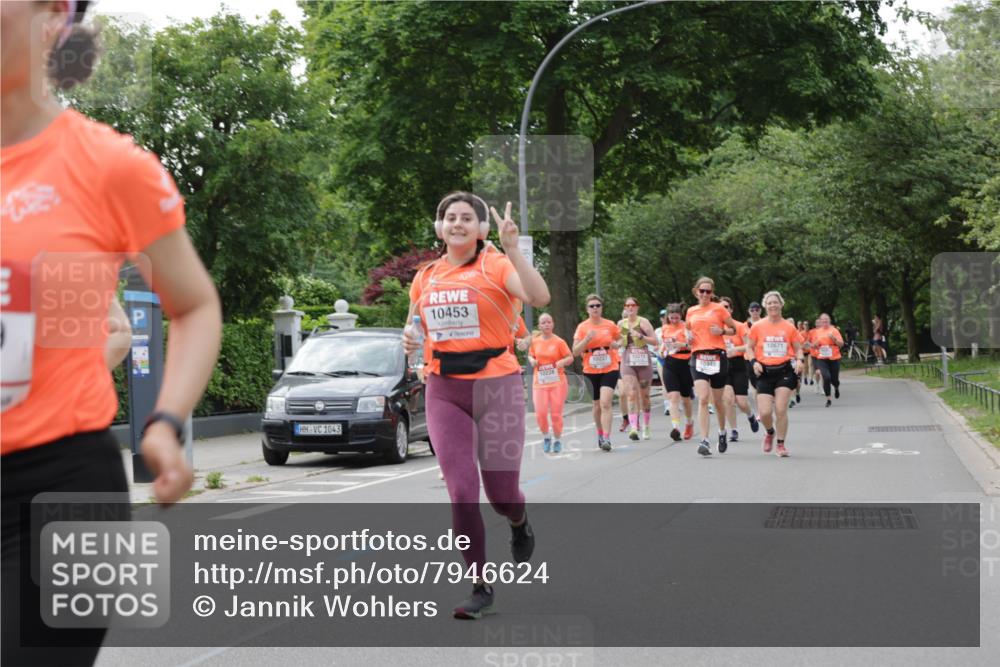 15.06.2025 - REWE Women's Run Jannik Wohlers http://msf.ph/oto/7946624 15.06.2025 08:30:07 Laufen 1043, 10453, 10671, 10227, 10228, 10345 meine-sportfotos.de