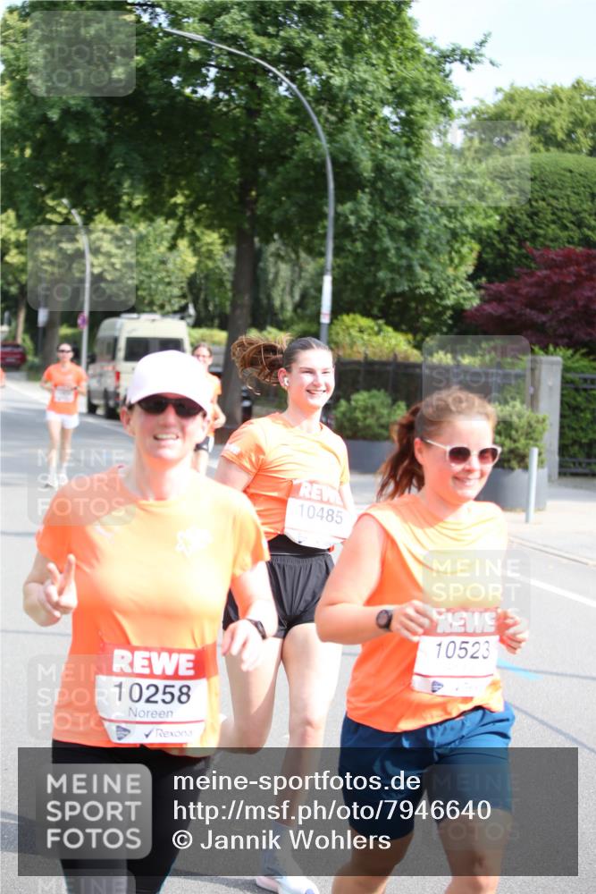 15.06.2025 - REWE Women's Run Jannik Wohlers http://msf.ph/oto/7946640 15.06.2025 09:45:09 Laufen 10258, 10485, 10523 meine-sportfotos.de