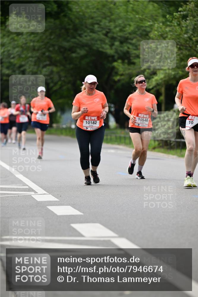 15.06.2025 - REWE Women's Run Dr. Thomas Lammeyer http://msf.ph/oto/7946674 15.06.2025 09:23:34 Laufen 10546, 10182 meine-sportfotos.de
