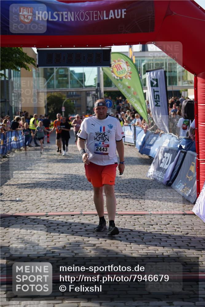 13.06.2025 - Holstenköstenlauf Felixshl http://msf.ph/oto/7946679 13.06.2025 18:13:24 Laufen 2385, 2386, 2393, 2526 meine-sportfotos.de