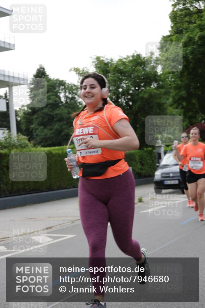 15.06.2025 - REWE Women's Run Jannik Wohlers http://msf.ph/oto/7946680 15.06.2025 08:30:09 Laufen  meine-sportfotos.de