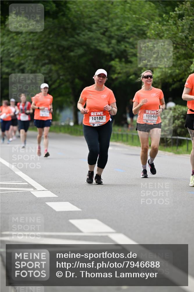 15.06.2025 - REWE Women's Run Dr. Thomas Lammeyer http://msf.ph/oto/7946688 15.06.2025 09:23:35 Laufen 10182, 10546 meine-sportfotos.de