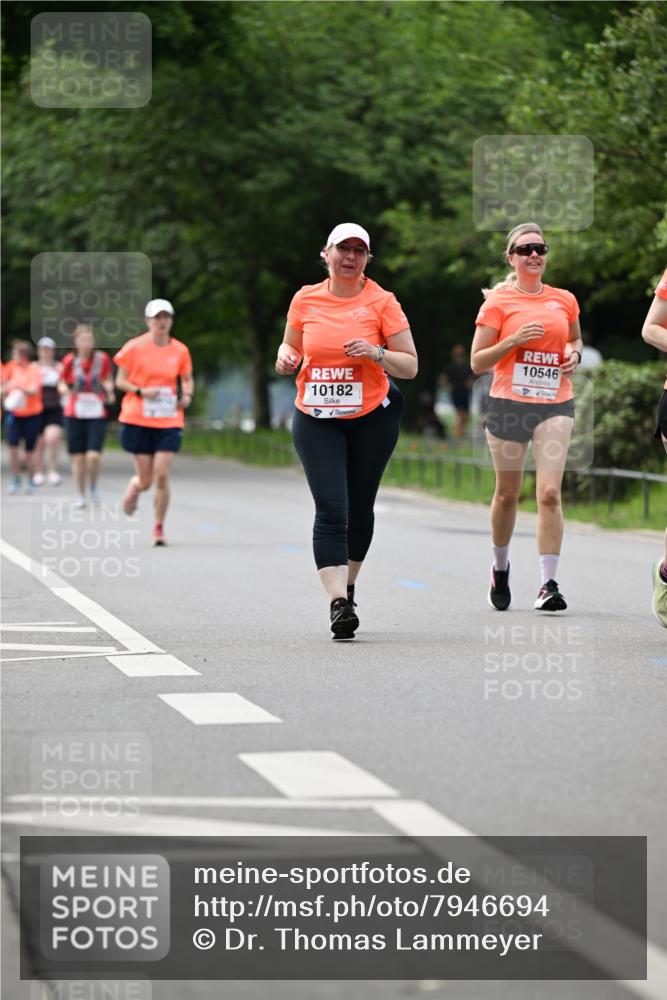15.06.2025 - REWE Women's Run Dr. Thomas Lammeyer http://msf.ph/oto/7946694 15.06.2025 09:23:35 Laufen 10546, 10182 meine-sportfotos.de