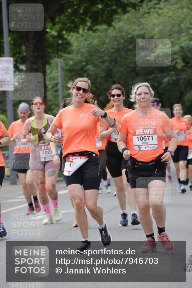 15.06.2025 - REWE Women's Run Jannik Wohlers http://msf.ph/oto/7946703 15.06.2025 08:30:10 Laufen 1021, 10, 10671, 1, 10 meine-sportfotos.de