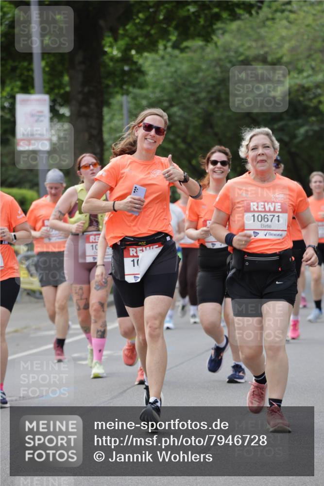 15.06.2025 - REWE Women's Run Jannik Wohlers http://msf.ph/oto/7946728 15.06.2025 08:30:10 Laufen 10, 10, 10671 meine-sportfotos.de