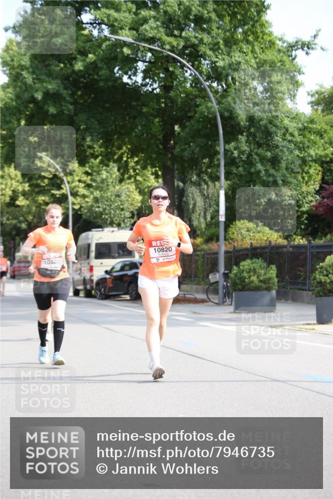 15.06.2025 - REWE Women's Run Jannik Wohlers http://msf.ph/oto/7946735 15.06.2025 09:45:13 Laufen 1032, 10820 meine-sportfotos.de