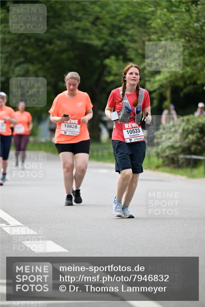 15.06.2025 - REWE Women's Run Dr. Thomas Lammeyer http://msf.ph/oto/7946832 15.06.2025 09:23:44 Laufen 10828, 10533 meine-sportfotos.de