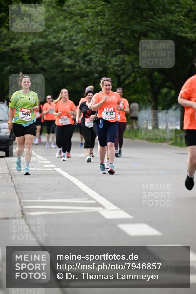 15.06.2025 - REWE Women's Run Dr. Thomas Lammeyer http://msf.ph/oto/7946857 15.06.2025 09:23:45 Laufen 10694, 10190, 10120, 1055 meine-sportfotos.de