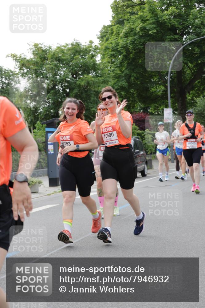 15.06.2025 - REWE Women's Run Jannik Wohlers http://msf.ph/oto/7946932 15.06.2025 08:30:14 Laufen 0793, 1, 10690, 1058, 10005, 10799 meine-sportfotos.de