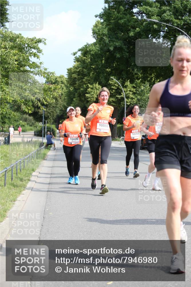 15.06.2025 - REWE Women's Run Jannik Wohlers http://msf.ph/oto/7946980 15.06.2025 09:45:35 Laufen 10435, 10055, 10, 10054 meine-sportfotos.de